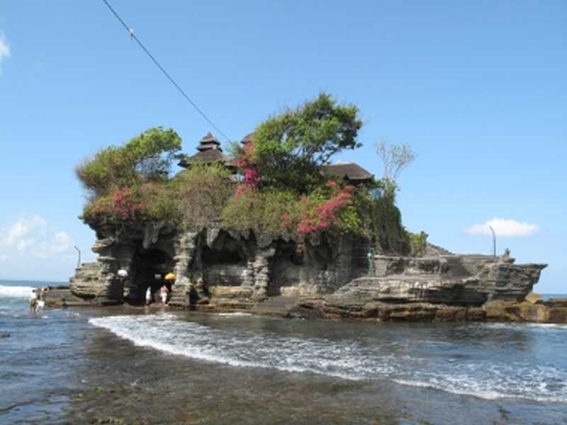 Tanah Lot