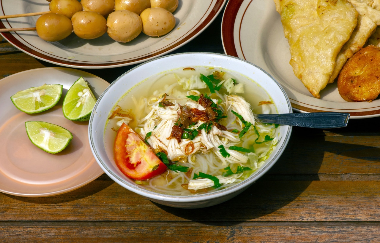 Indonesische Hühnersuppe